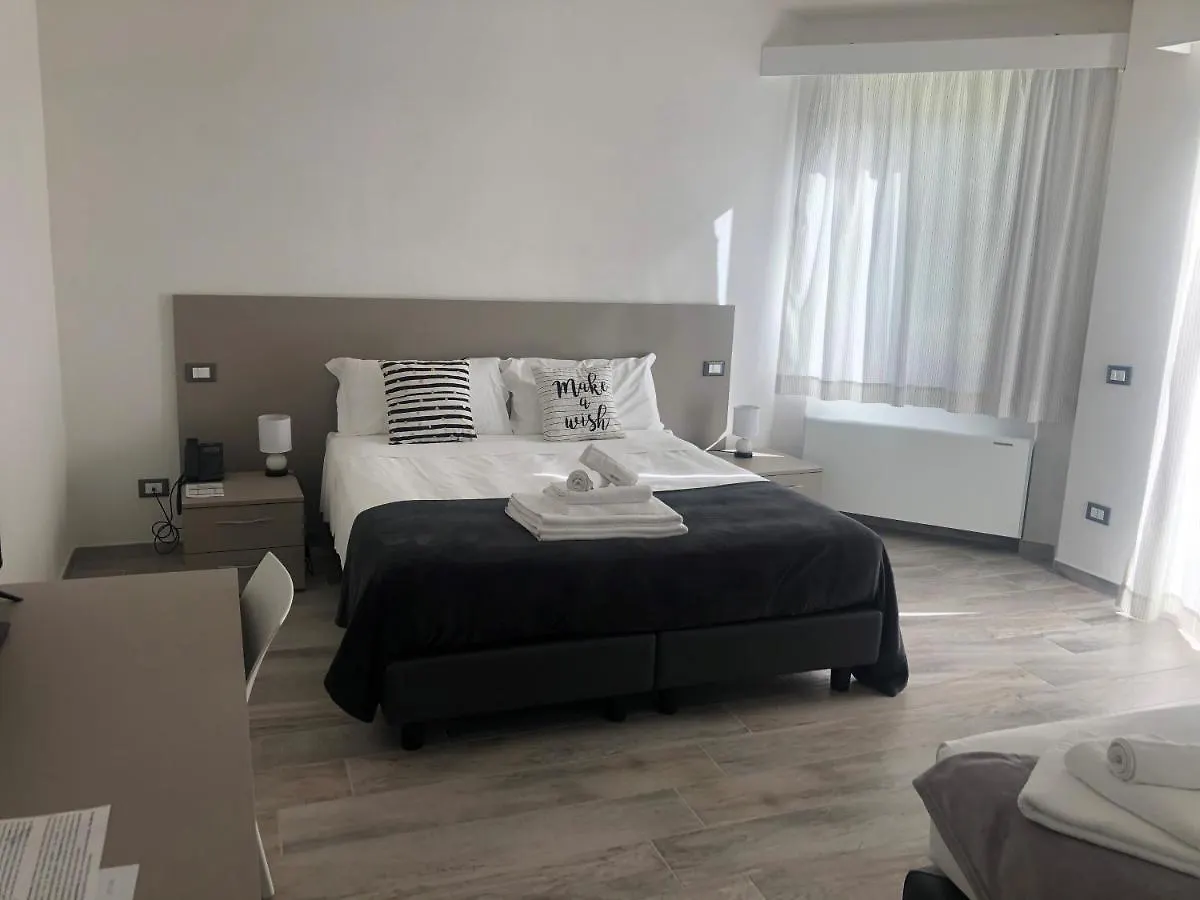 Regia Hotel Abbasanta 4*,